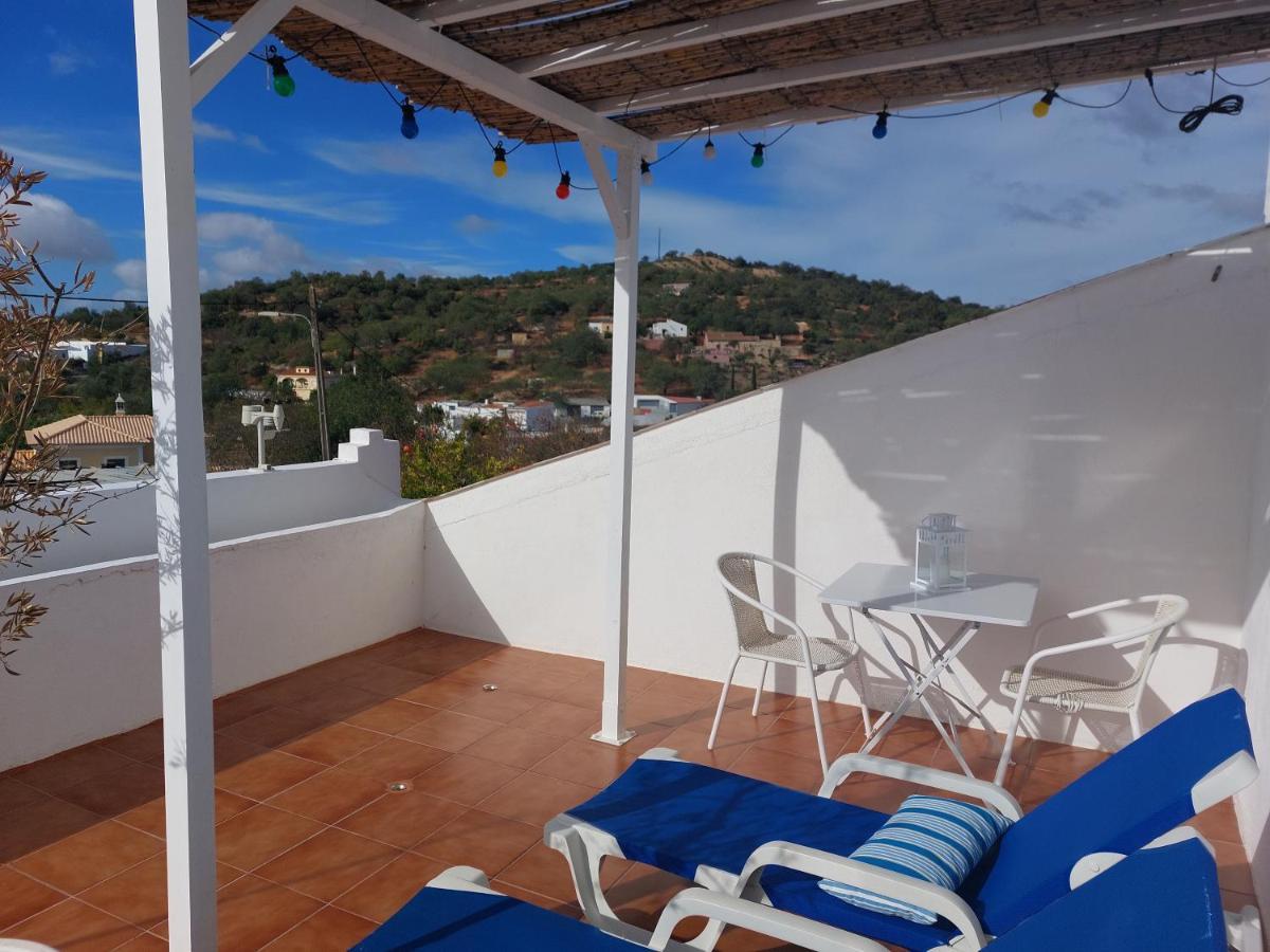 "Casa Oliveiras" Studio Avec Terrasse Et Piscine Loule Exterior photo